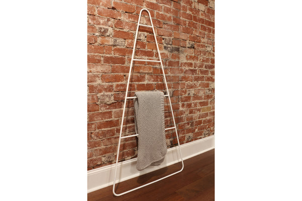 Artie Blanket Ladder