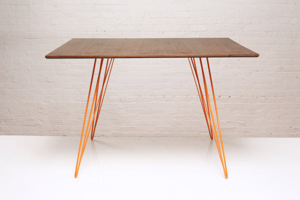 Williams Table / Walnut / Rectangle