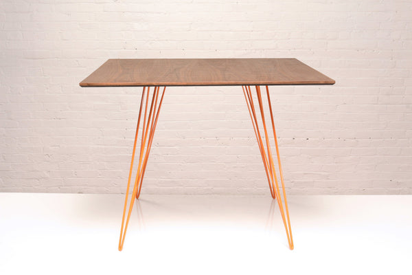 Williams Table / Walnut / Rectangle