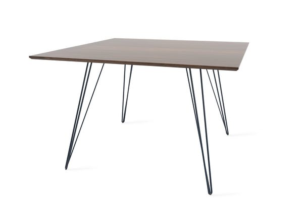 Williams Table / Walnut / Rectangle
