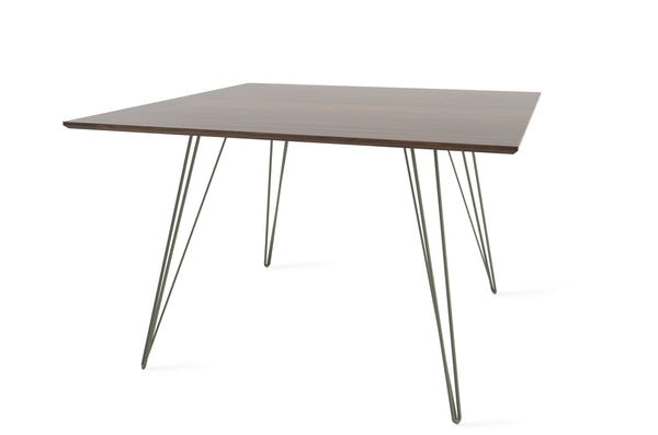 Williams Table / Walnut / Rectangle